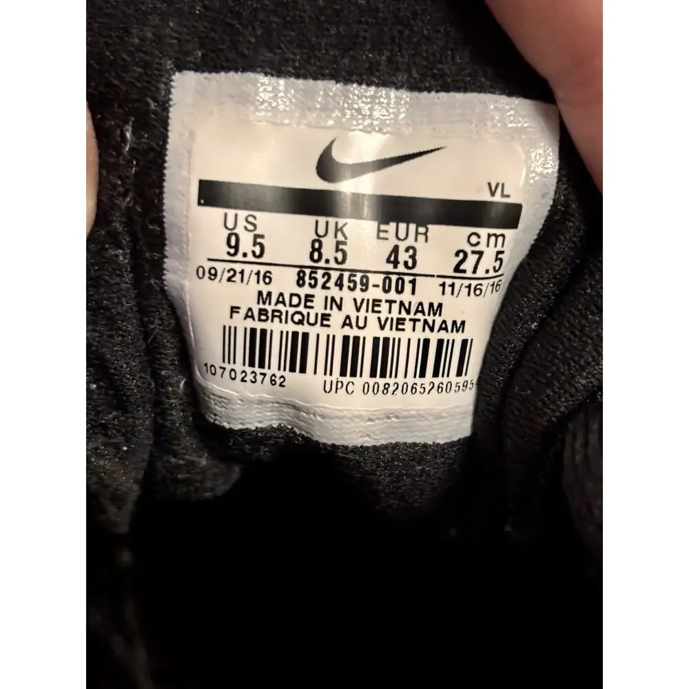 Nike Downshifter 7 running shoes Men’s 9.5